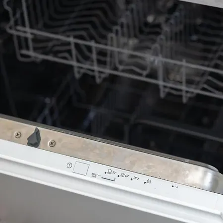 Season Surprise Apartment, By Cohost * Palanga