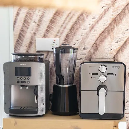 Season Surprise Apartment, By Cohost *