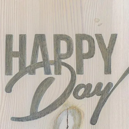 Season Surprise Apartment, By Cohost Lägenhet