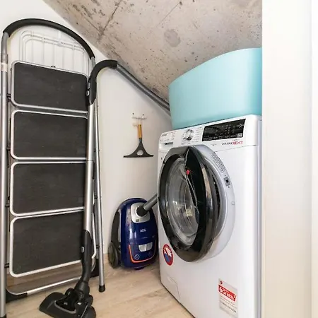 Season Surprise Apartment, By Cohost Apartman Palanga