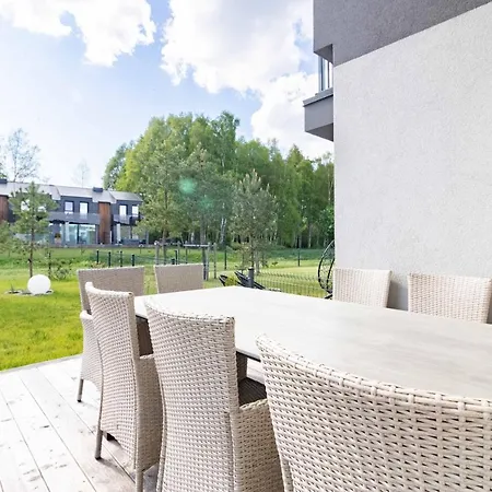 Lägenhet Season Surprise Apartment, By Cohost