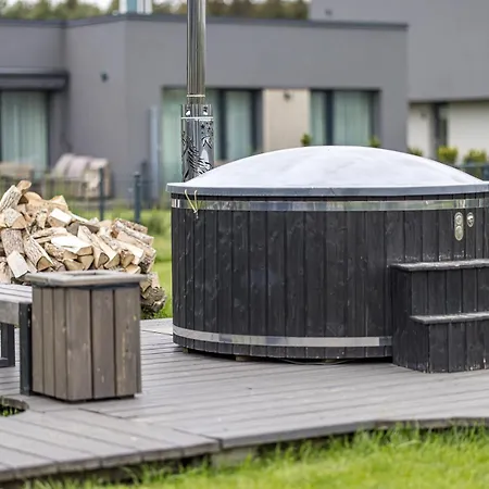 Season Surprise Apartment, By Cohost * Palanga