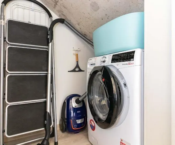 Season Surprise Apartment, By Cohost Apartment Palanga