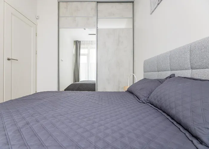 Season Surprise Apartment, By Cohost Apartmán Palanga