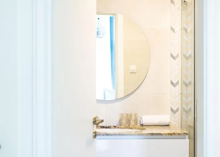 Season Surprise Apartment, By Cohost Apartmán Palanga